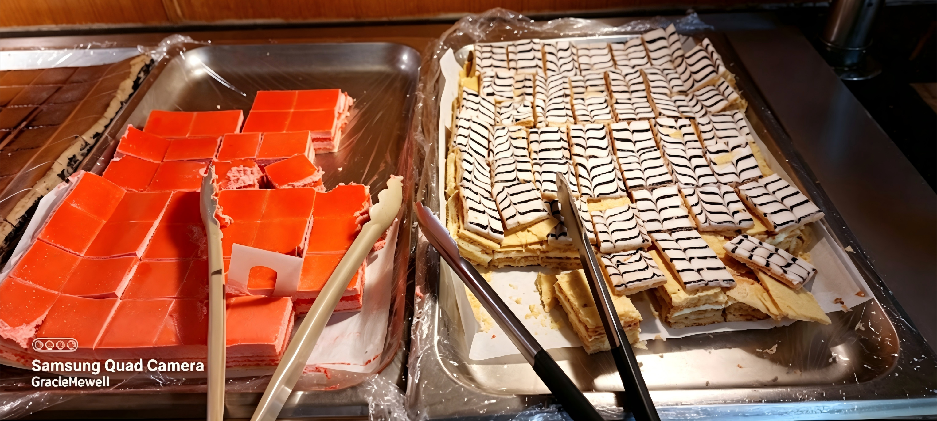 Eastern Buffet dining photo